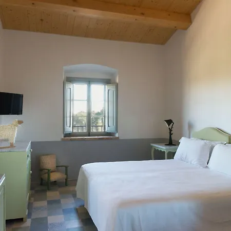 Lantgård I Casali Del Pino *