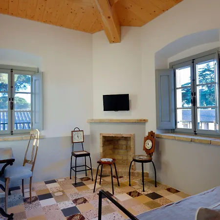 I Casali Del Pino Lantgård La Giustiniana