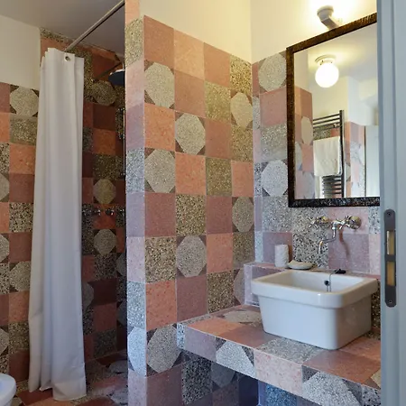 I Casali Del Pino Lantgård La Giustiniana