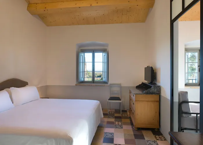 I Casali Del Pino * لا جوستينيانا