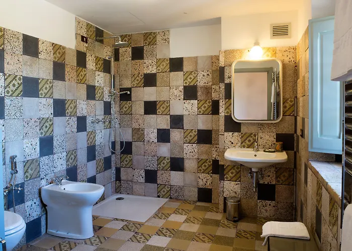 I Casali Del Pino لا جوستينيانا