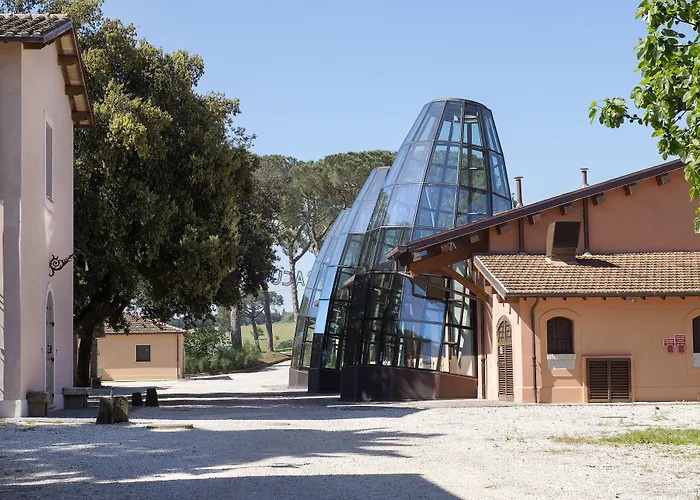 I Casali Del Pino مزرعة للإقامة *