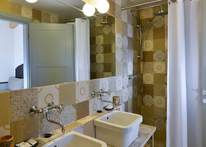 I Casali Del Pino مزرعة للإقامة